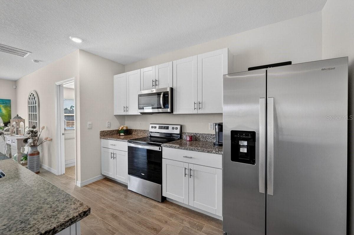 Single Family Residence at 1346 MIDDLE LAKE DR, ORMOND BEACH, photo 11 of 69