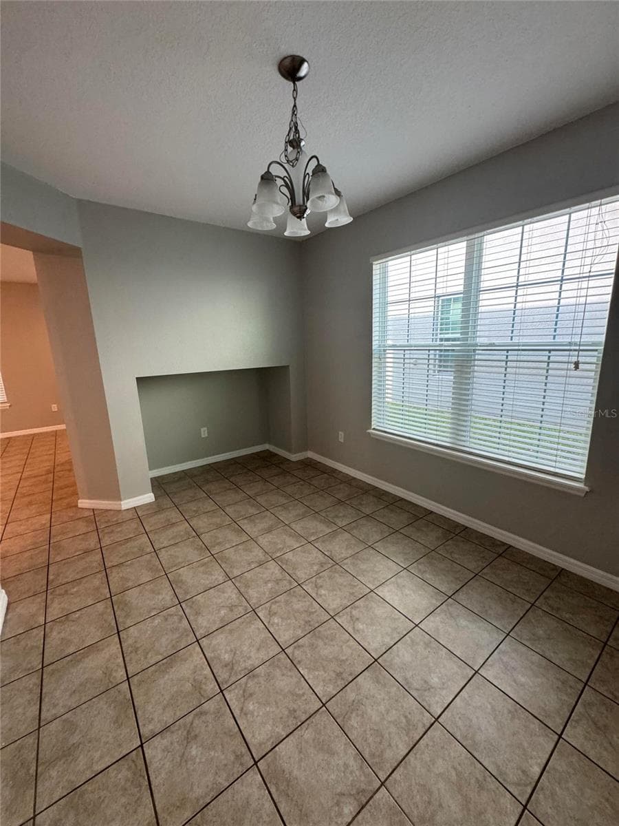 Single Family Residence at 11938 SILVERLAKE PARK DR, WINDERMERE, photo 8 of 45