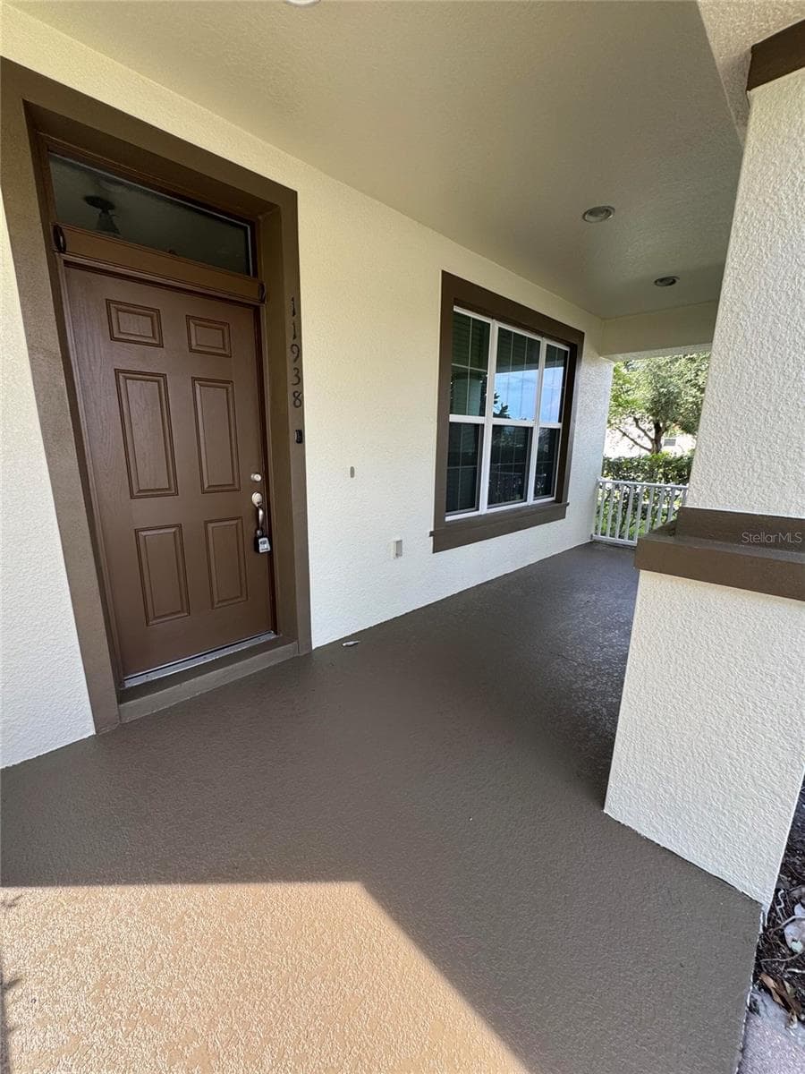 Single Family Residence at 11938 SILVERLAKE PARK DR, WINDERMERE, photo 38 of 45