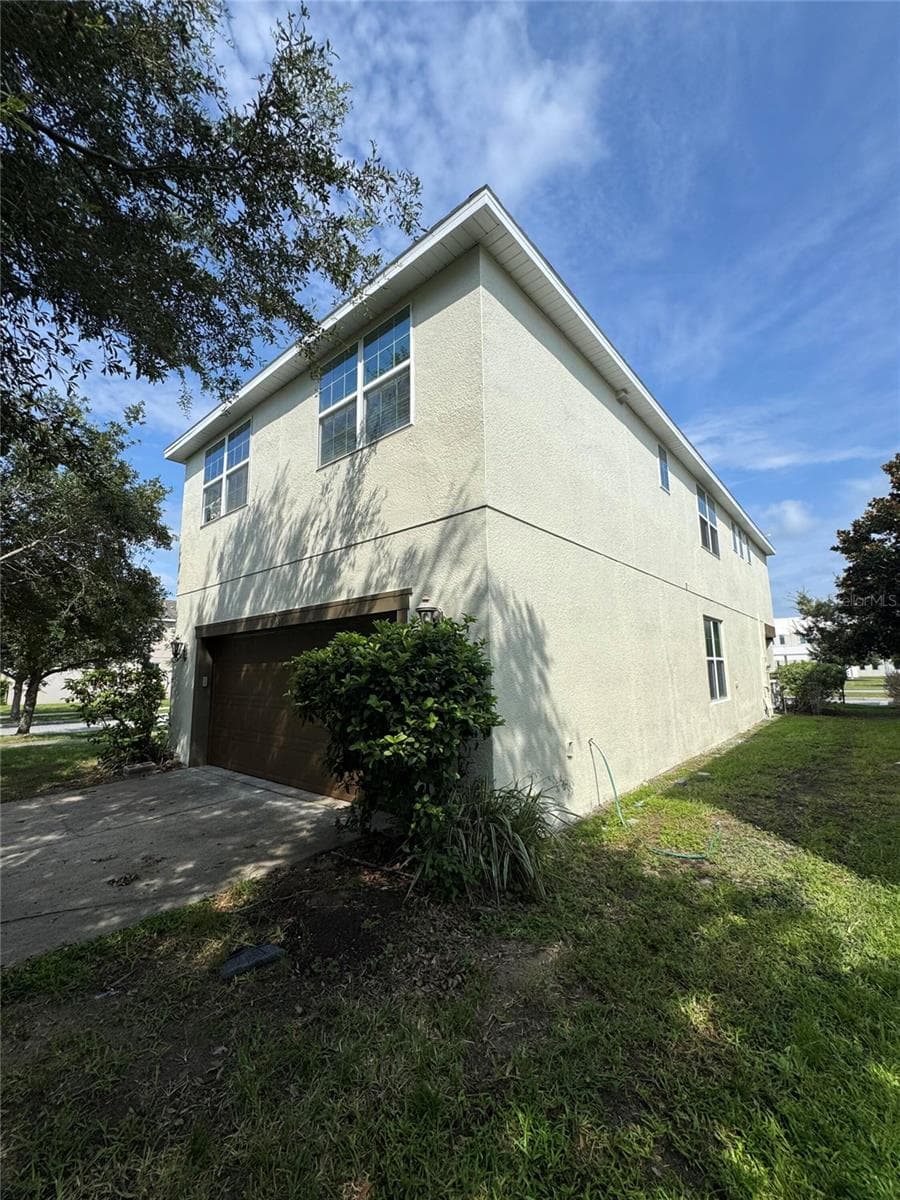 Single Family Residence at 11938 SILVERLAKE PARK DR, WINDERMERE, photo 41 of 45