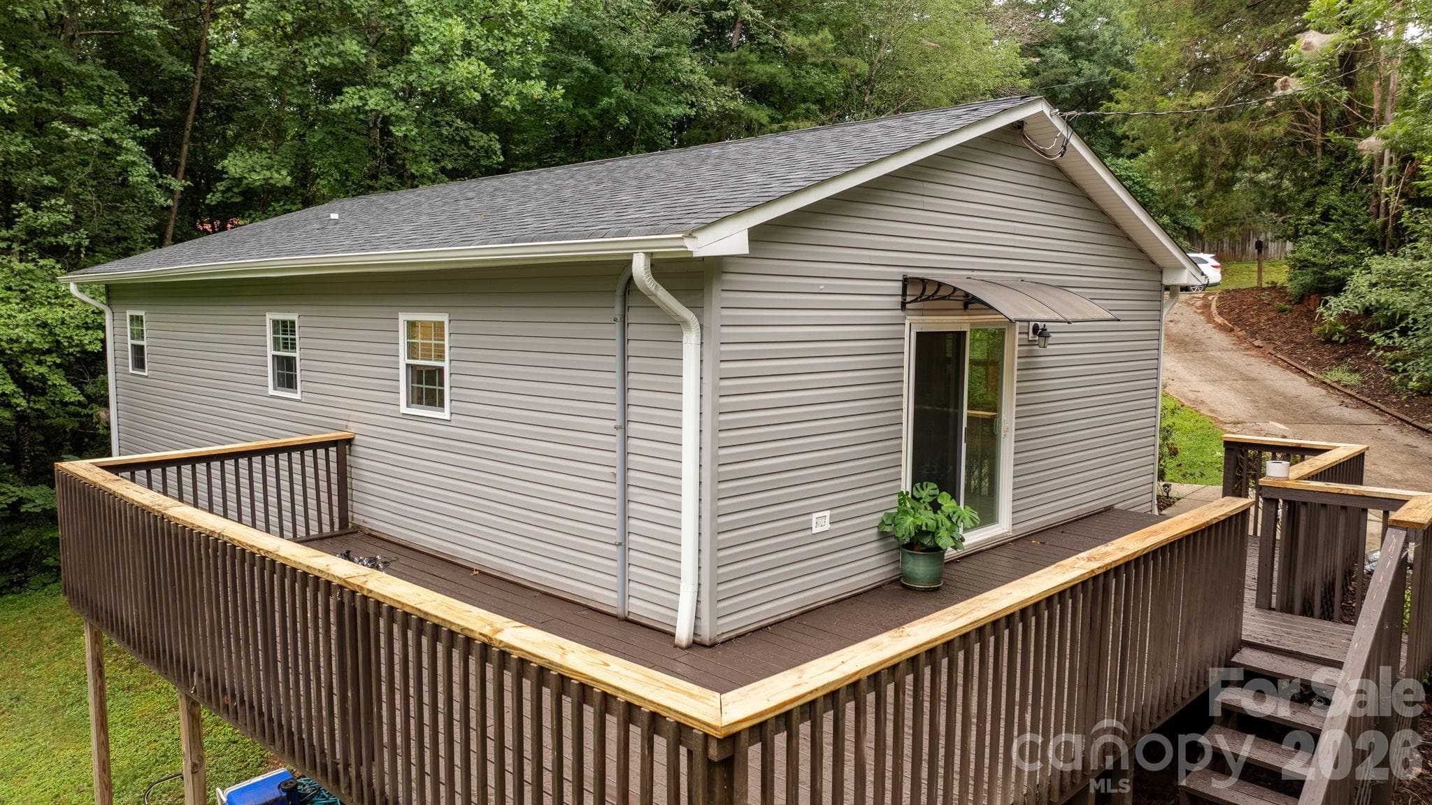 Single Family Residence at 1172 Sunset Court, Conover, photo 23 of 32