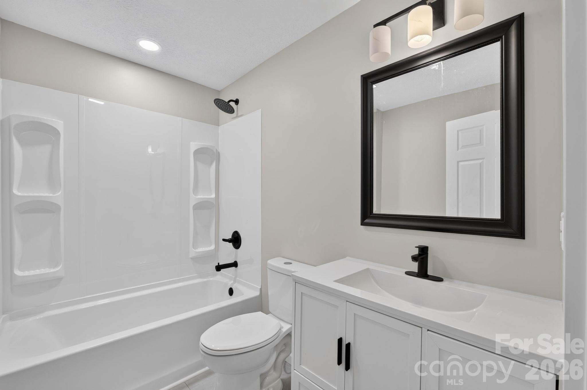 Single Family Residence at 410 Spruce Street SW, Lenoir, photo 10 of 24