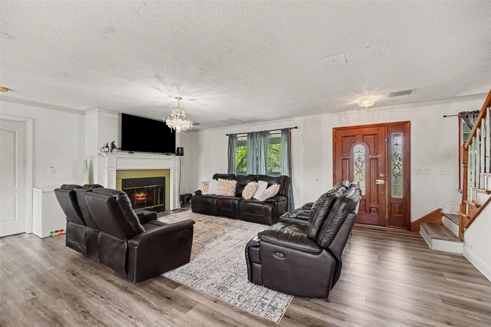 Single Family Residence at 5710 BARNA AVE, TITUSVILLE, photo 6 of 25
