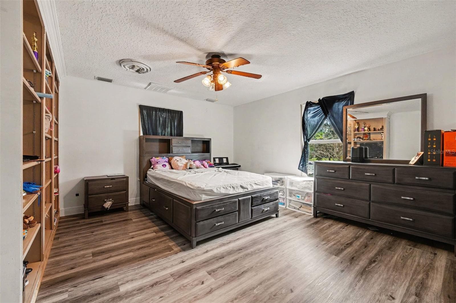 Single Family Residence at 5710 BARNA AVE, TITUSVILLE, photo 8 of 25