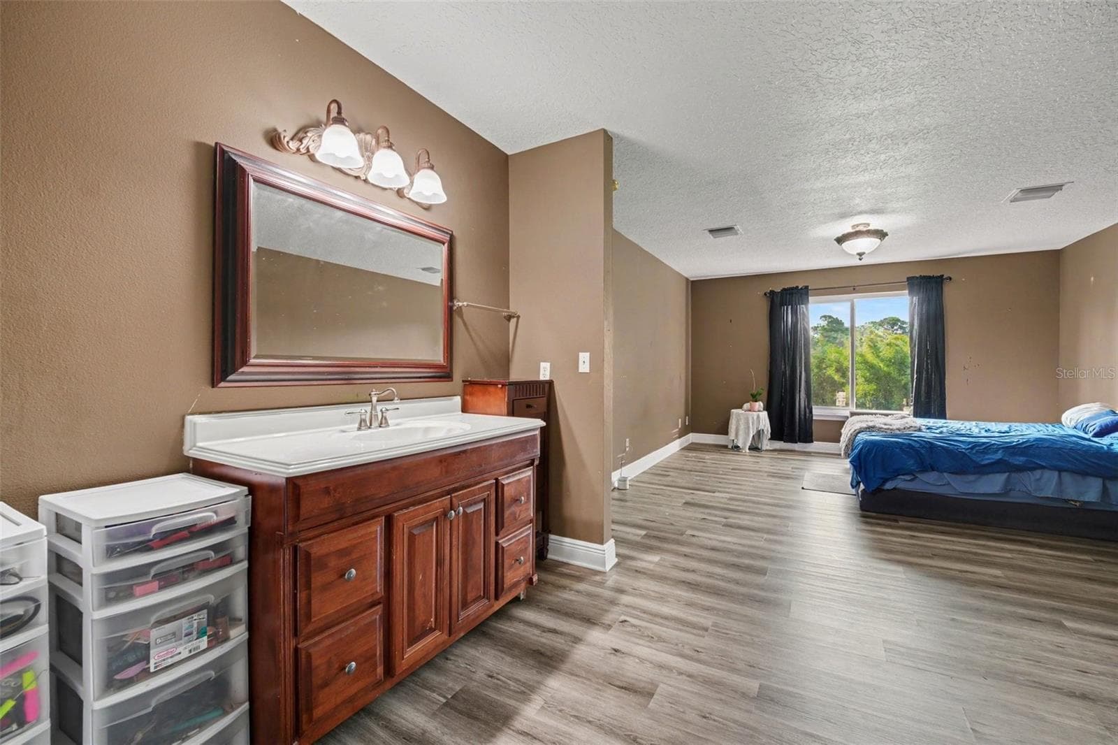 Single Family Residence at 5710 BARNA AVE, TITUSVILLE, photo 10 of 25