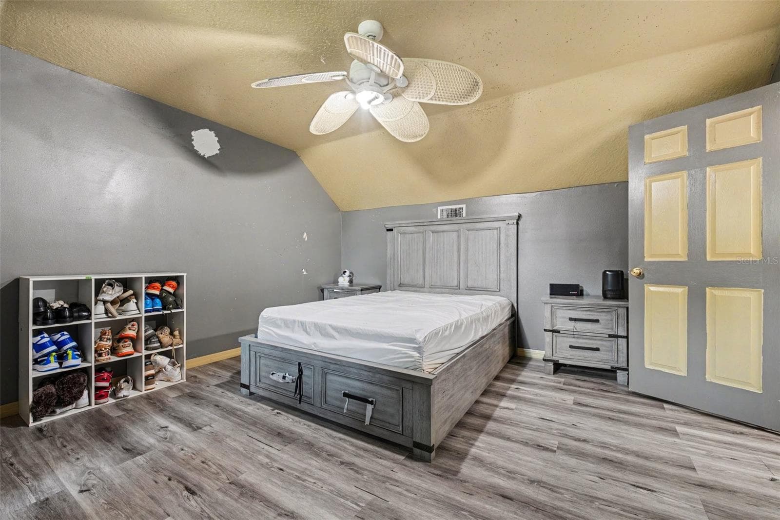 Single Family Residence at 5710 BARNA AVE, TITUSVILLE, photo 7 of 25