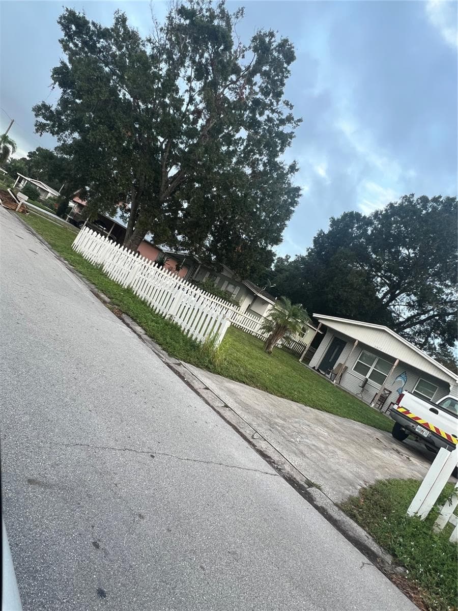 Single Family Residence at 3945 47TH STREET, VERO BEACH, photo 2 of 11