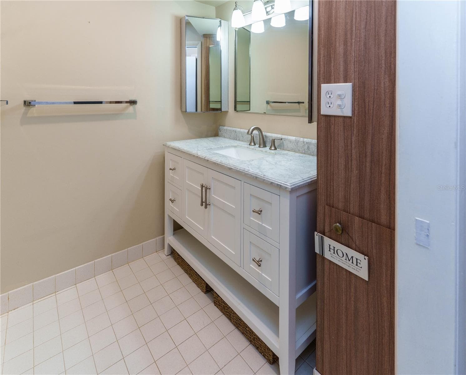Condominium at 4318 TAHITIAN GARDENS CIR #F, HOLIDAY, photo 12 of 31