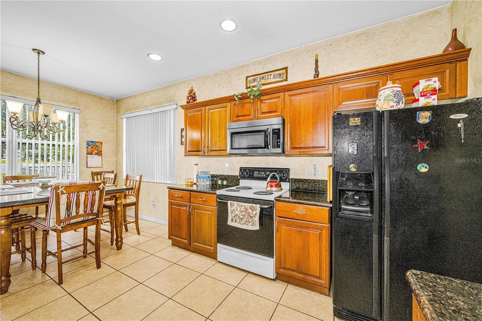 Single Family Residence at 11217 LAUREL BROOK CT, RIVERVIEW, photo 9 of 45