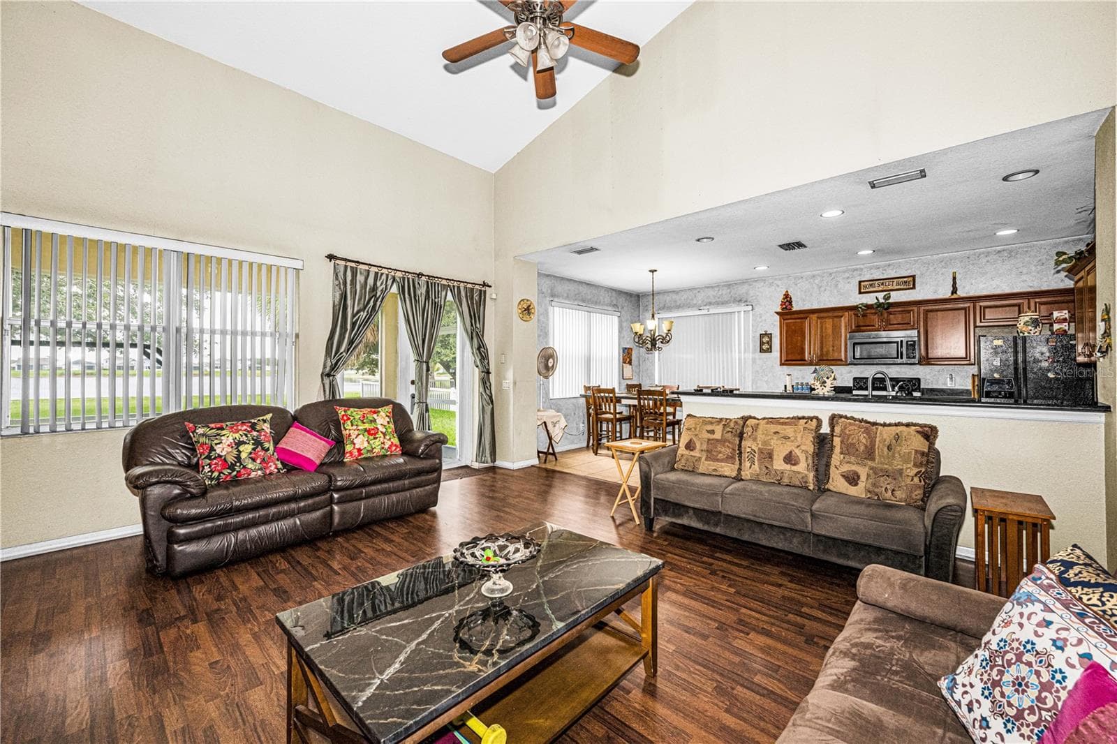 Single Family Residence at 11217 LAUREL BROOK CT, RIVERVIEW, photo 12 of 45