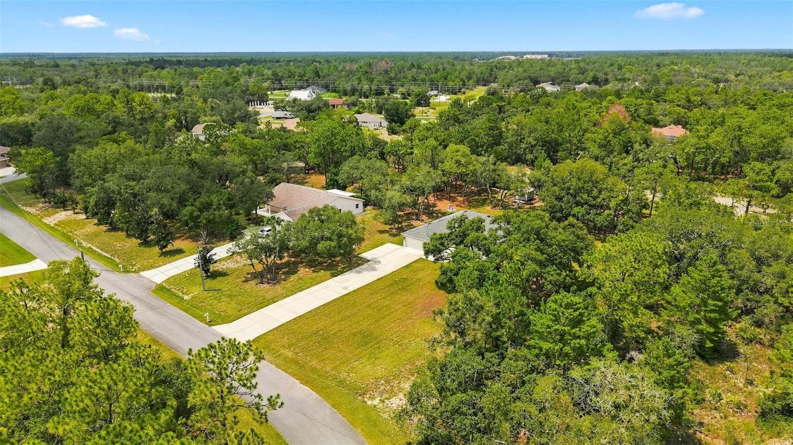 Single Family Residence at 10345 MEADOW WREN AVE, WEEKI WACHEE, photo 34 of 40