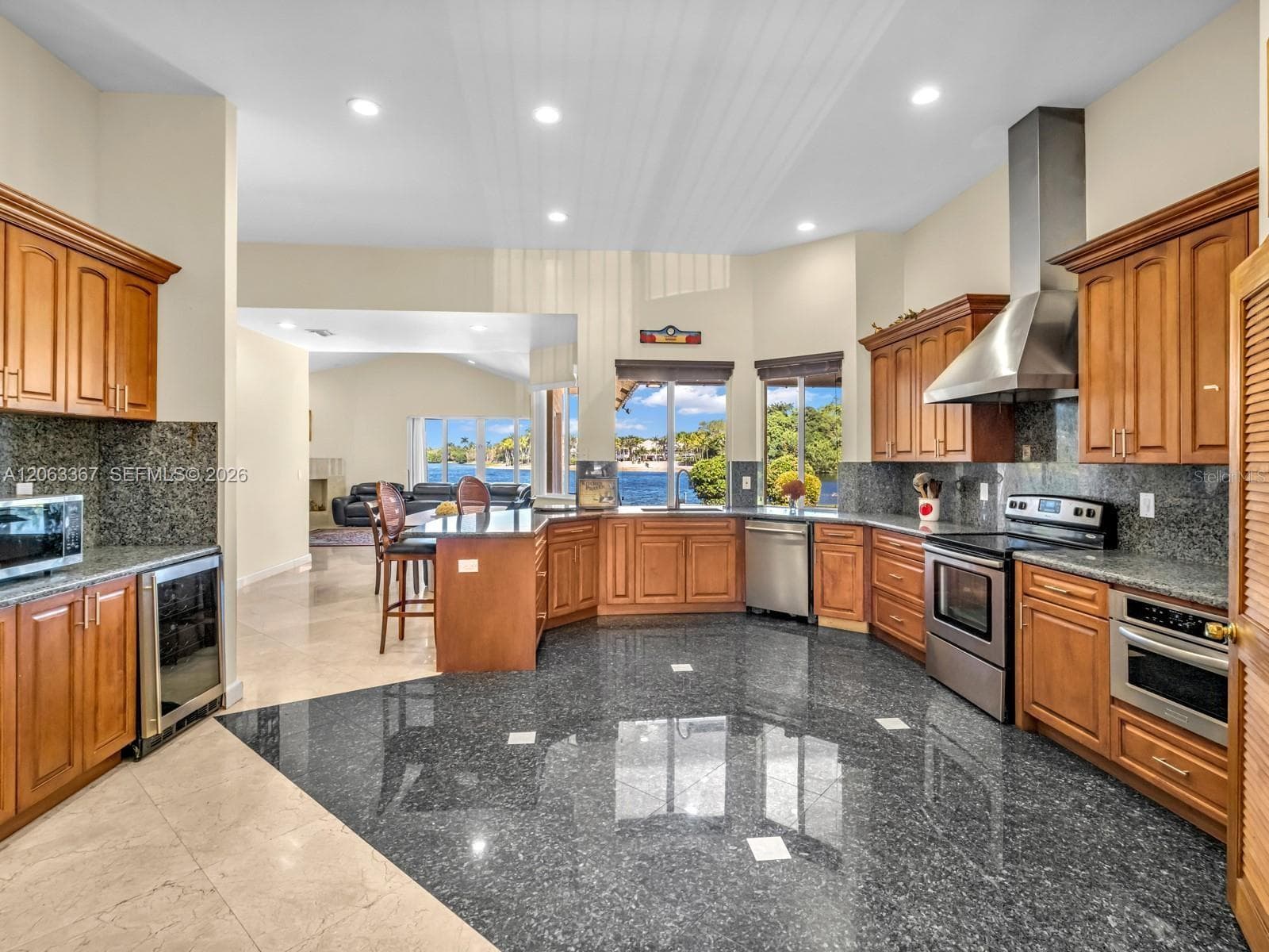 Single Family Residence at 2710 WALKERS WAY, WESTON, photo 13 of 55