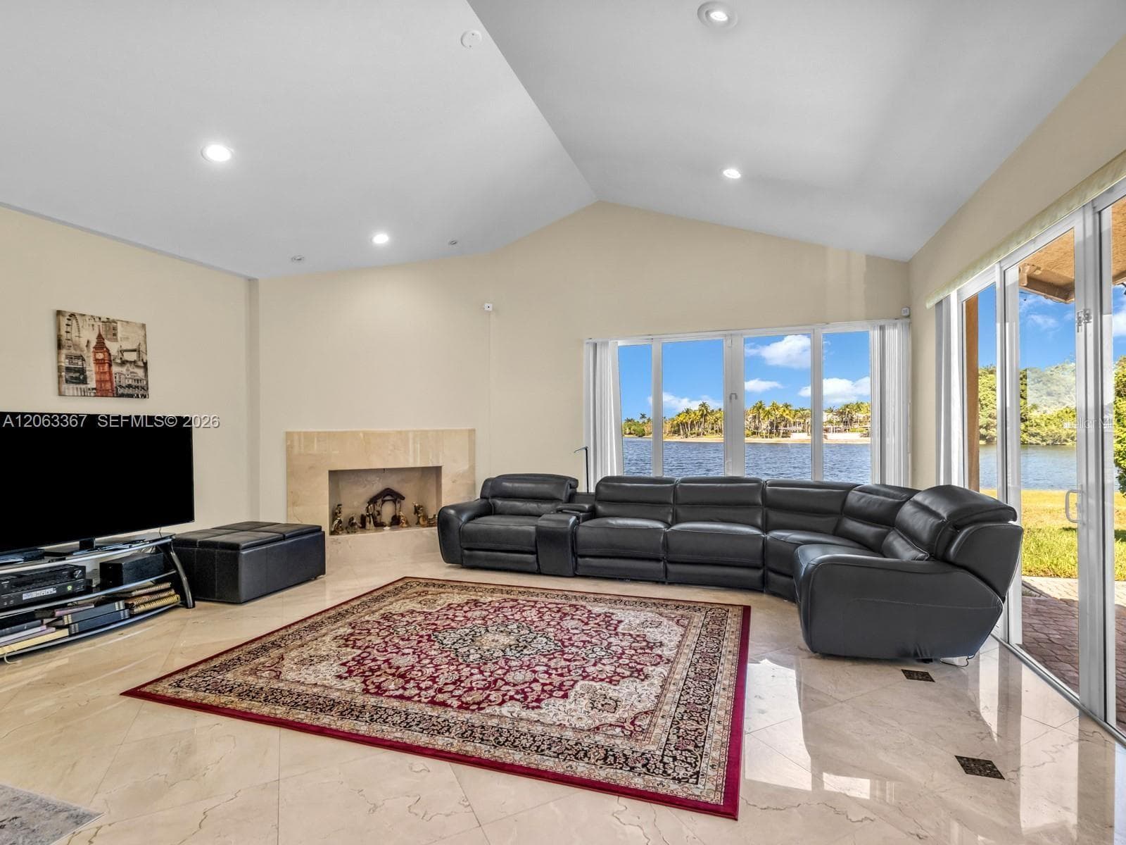 Single Family Residence at 2710 WALKERS WAY, WESTON, photo 15 of 55