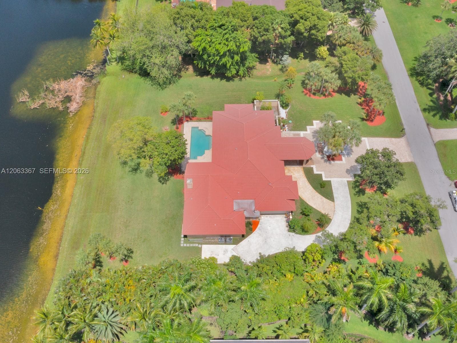 Single Family Residence at 2710 WALKERS WAY, WESTON, photo 54 of 55