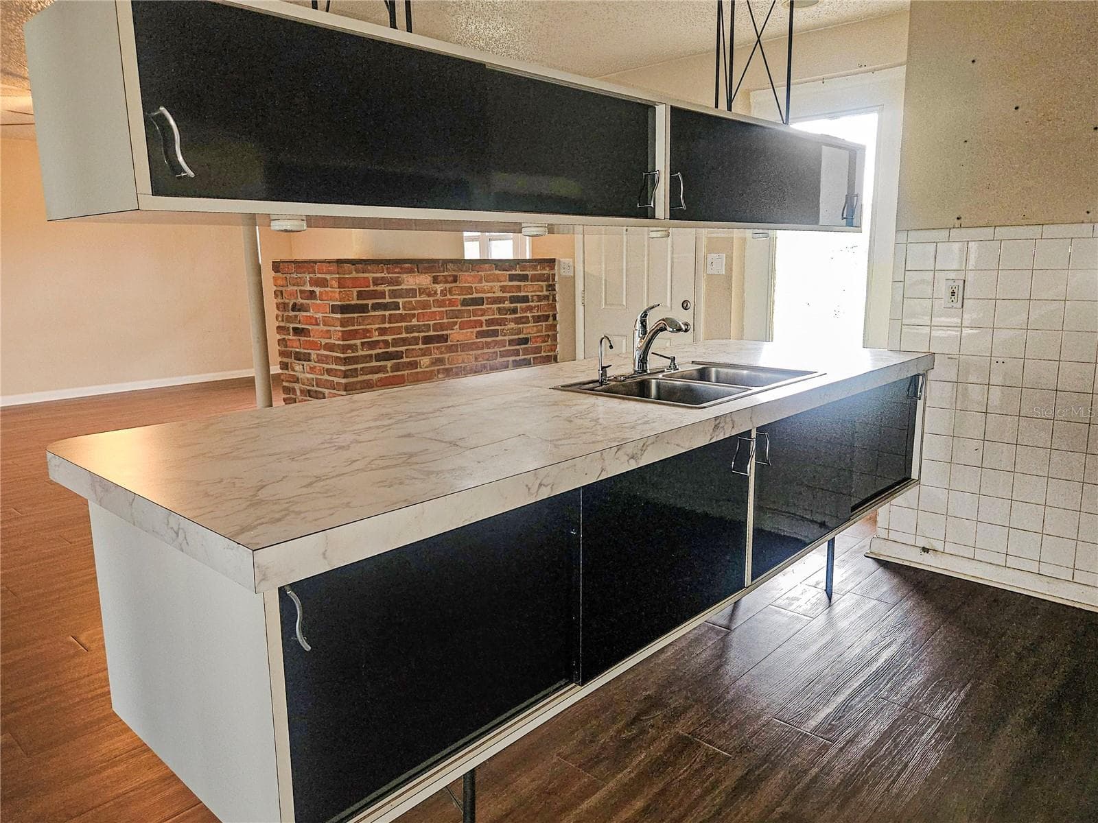 Single Family Residence at 1820 LOMBARDY DR, CLEARWATER, photo 7 of 20