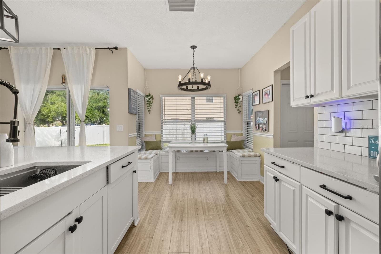 Single Family Residence at 1404 SWAINSON CT, ORLANDO, photo 18 of 62