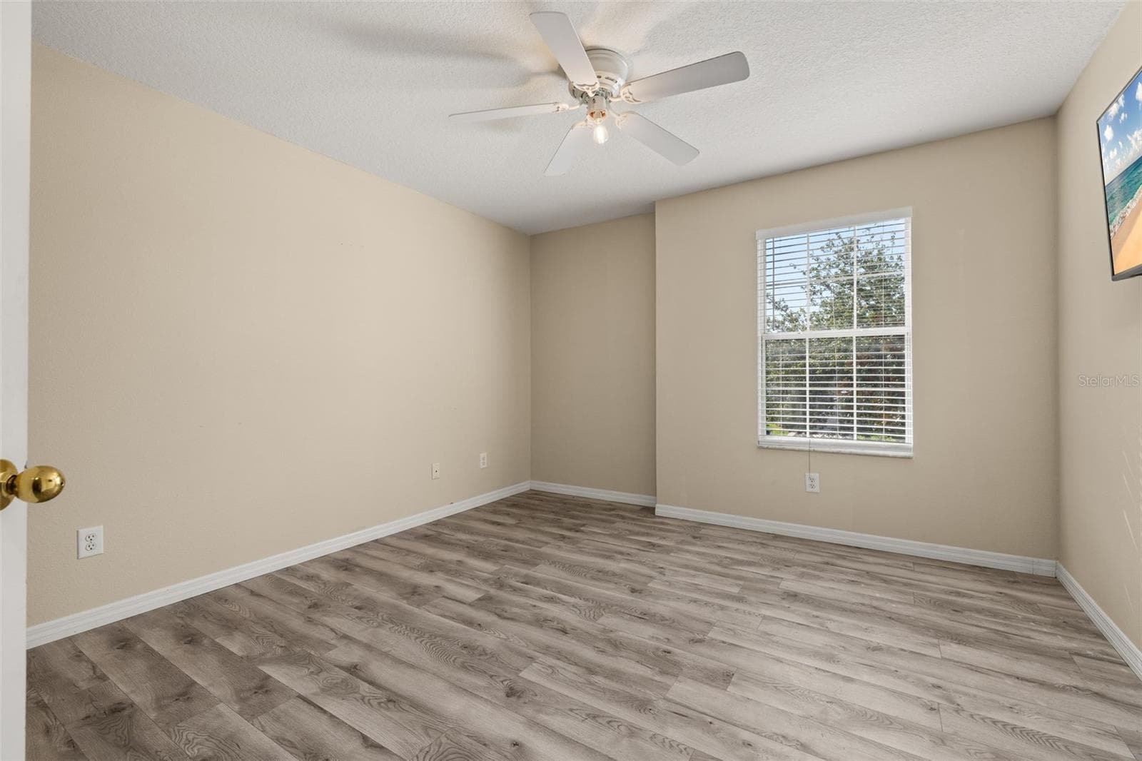 Single Family Residence at 1404 SWAINSON CT, ORLANDO, photo 27 of 62