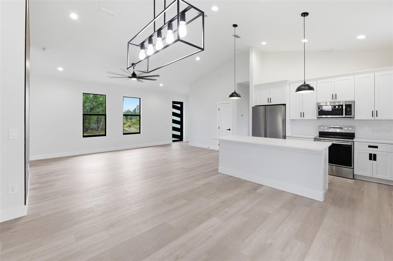 Single Family Residence at 7224 GRANADA BLVD, SEBRING, photo 9 of 30