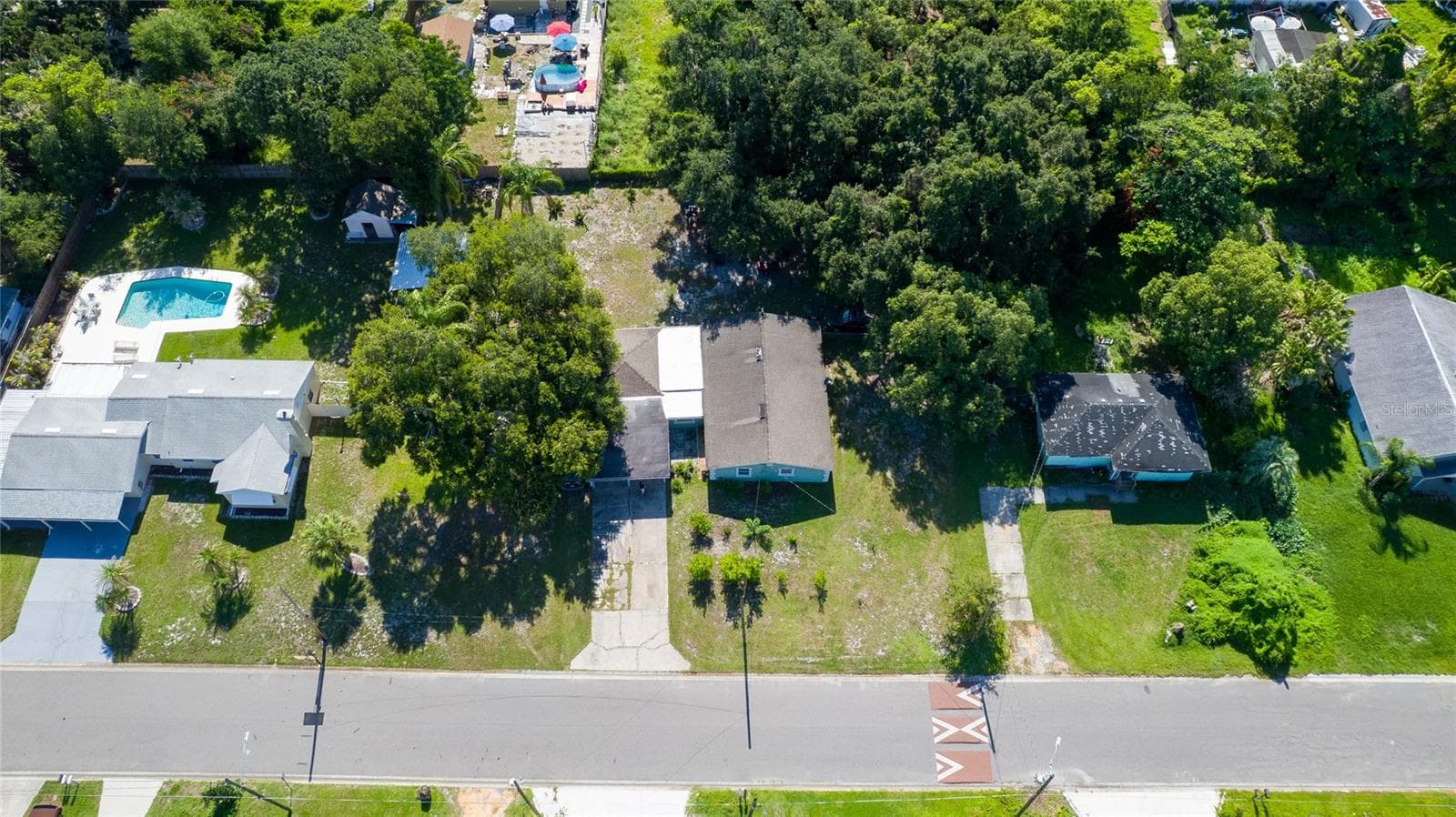 Single Family Residence at 19 S TYLER AVE, ORLANDO, photo 6 of 38