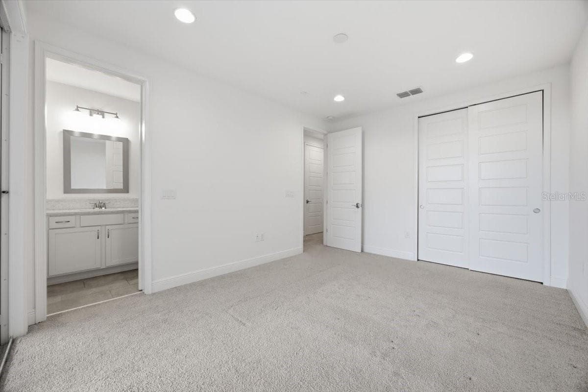 Townhouse at 9874 BUCKLOW HILL DR, ORLANDO, photo 15 of 29