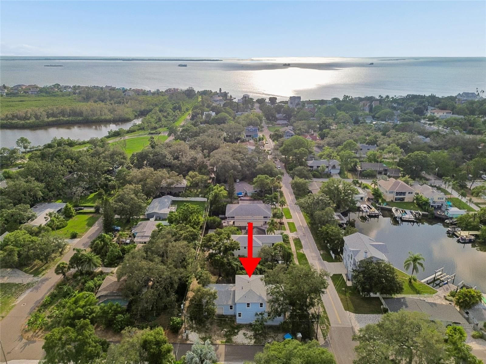 West - 383 GEORGIA AVE, CRYSTAL BEACH
