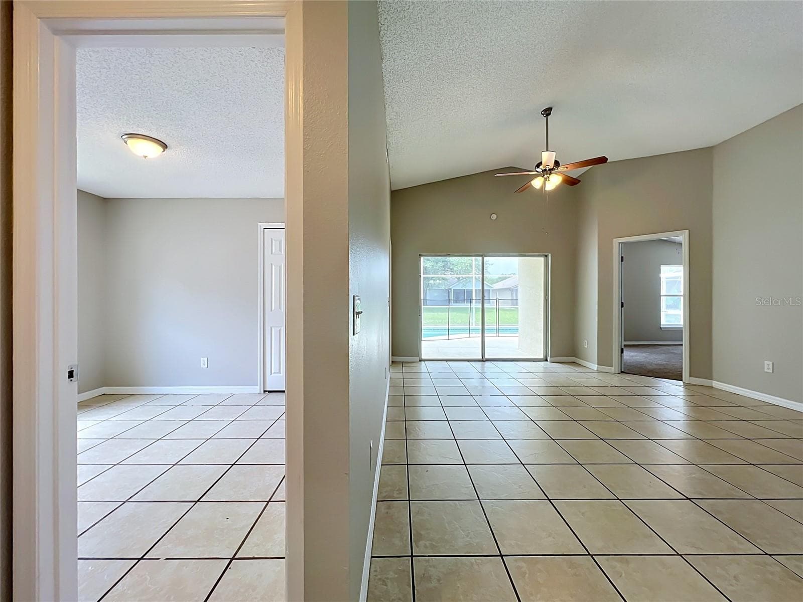 Single Family Residence at 1005 WINDING WATER WAY, CLERMONT, photo 10 of 25
