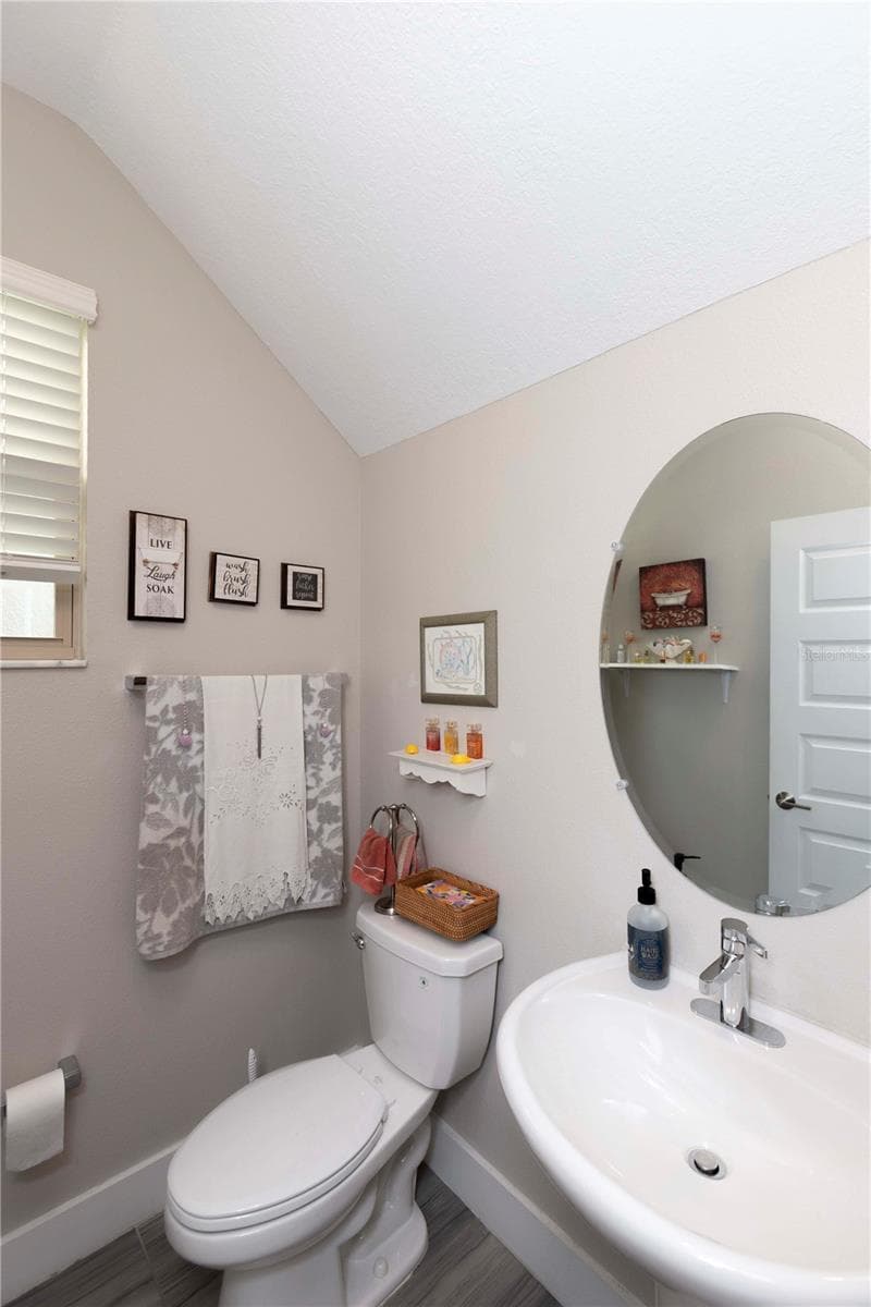Single Family Residence at 8585 WINNING FIELDS RD, NEW PORT RICHEY, photo 32 of 66