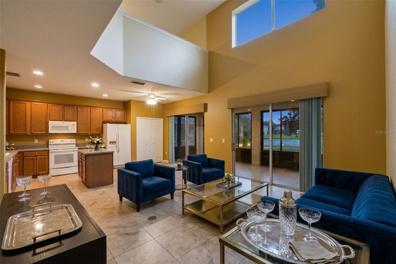 Single Family Residence at 14108 BUDWORTH CIR, ORLANDO, photo 9 of 48