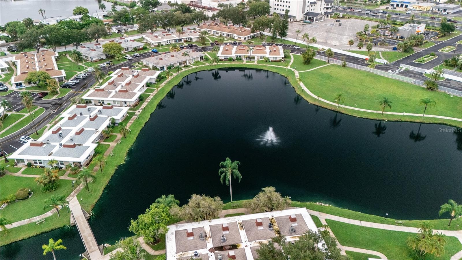 Condominium at 4318 TAHITIAN GARDENS CIR #F, HOLIDAY, photo 20 of 31