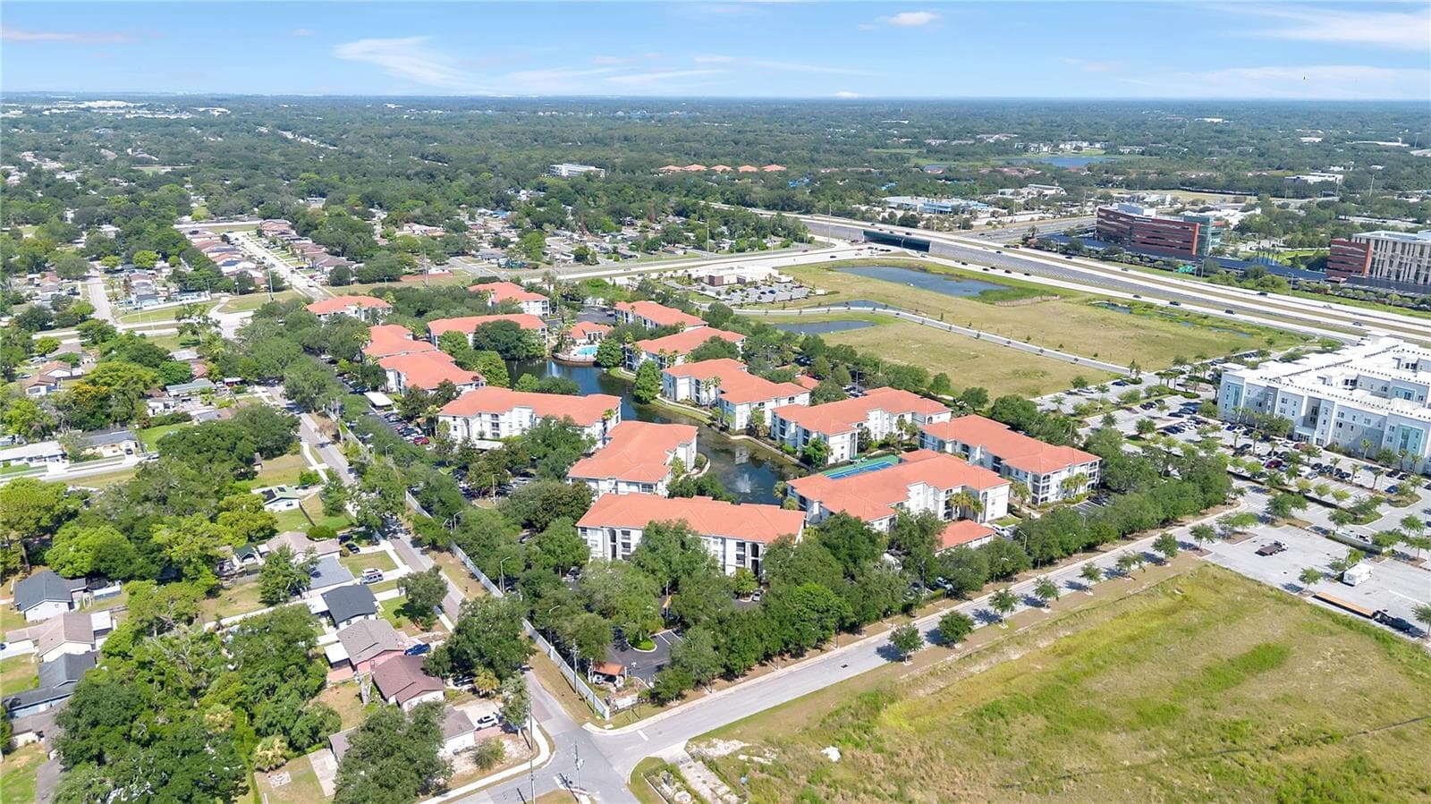 Condominium at 2615 MAITLAND CROSSING WAY #104, ORLANDO, photo 30 of 39