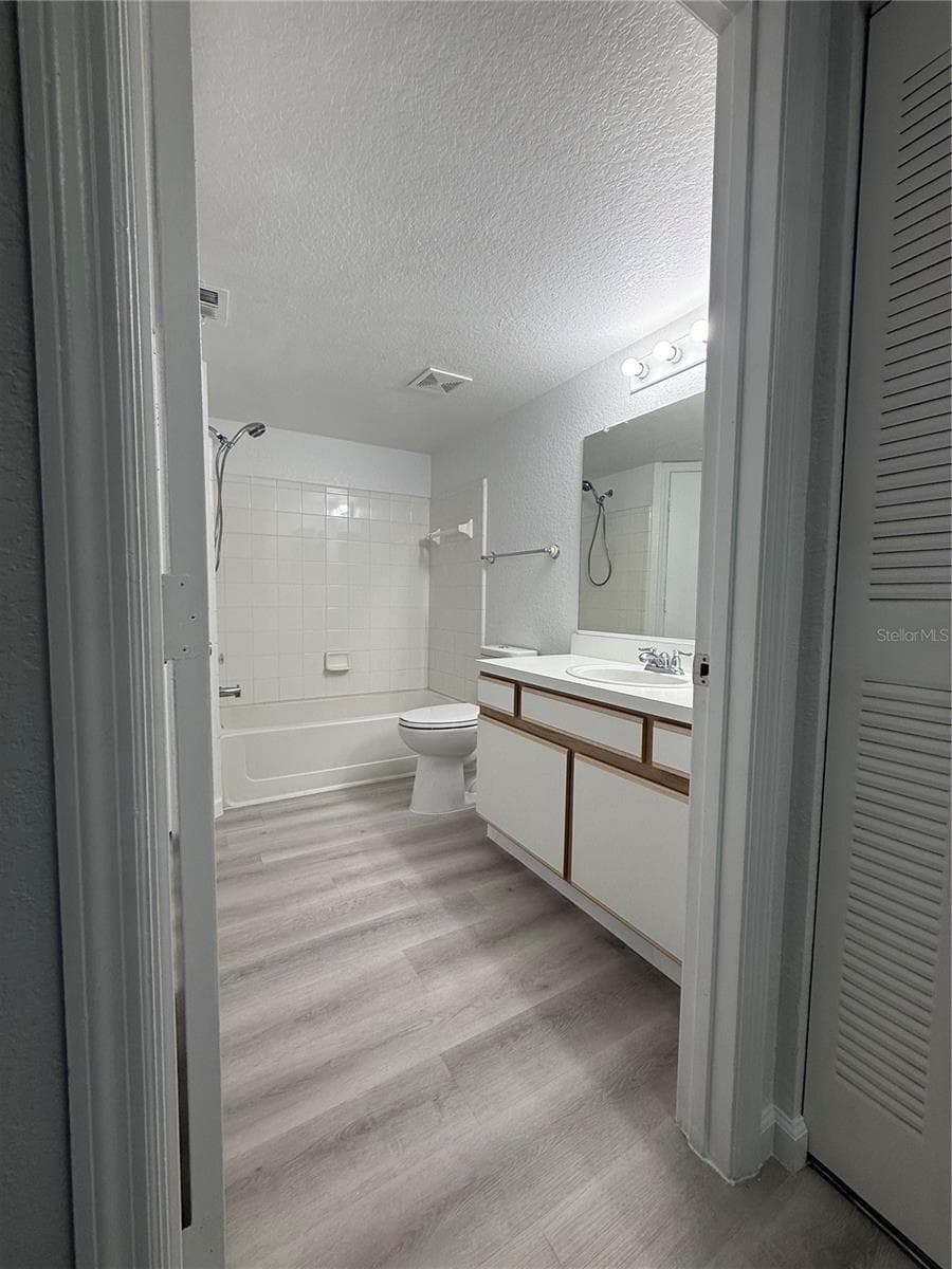 Condominium at 2208 ANTIGUA PL #914, KISSIMMEE, photo 21 of 35
