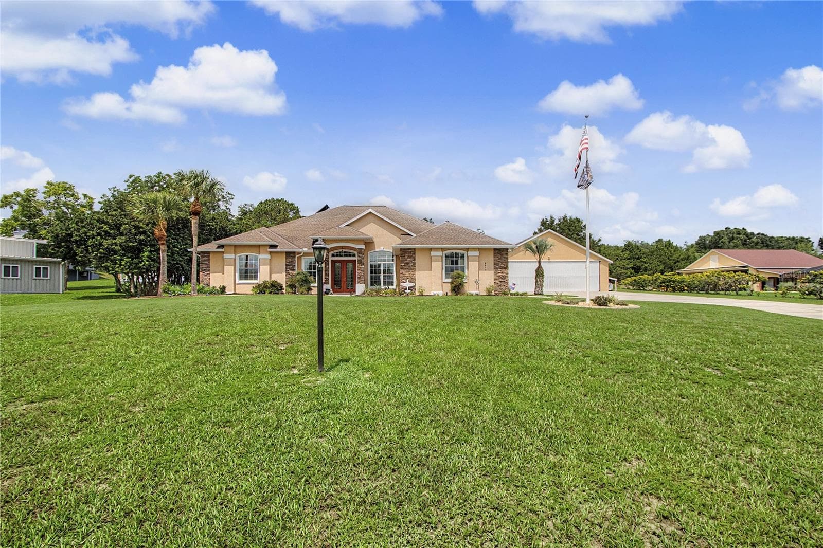Single Family Residence at 8840 SE 70 TERR, OCALA, photo 3 of 33