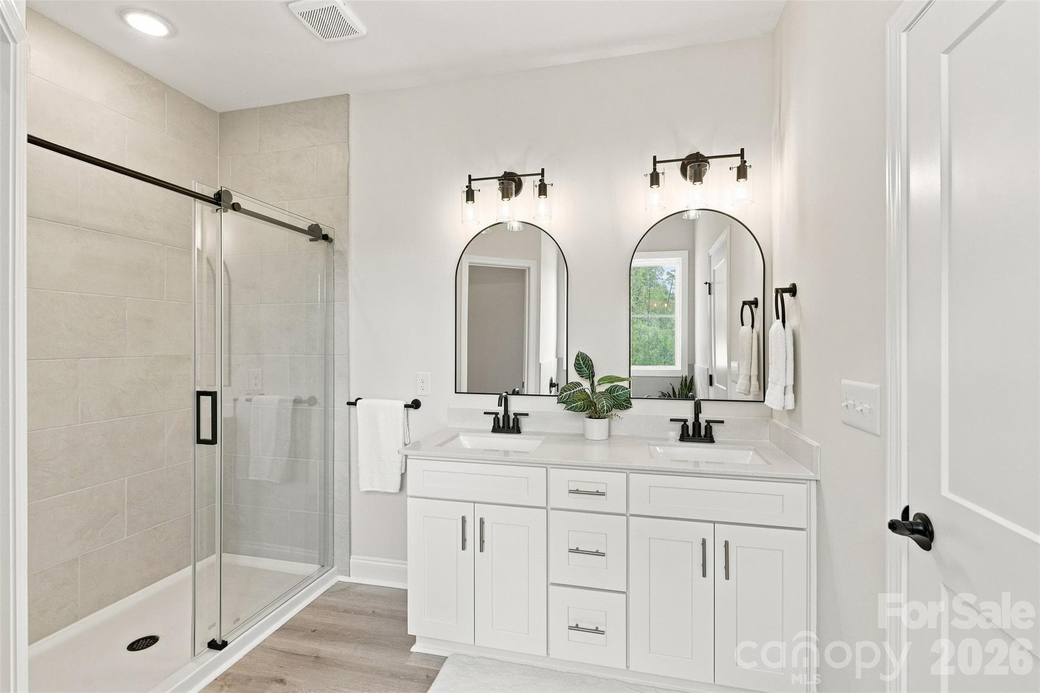primary ensuite full bath - 390 NC 200 Highway S, Stanfield