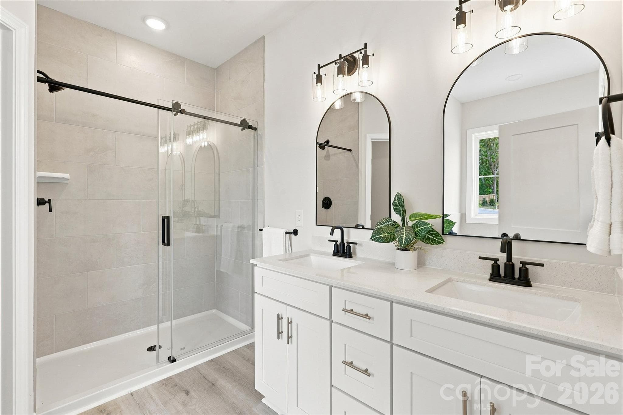 primary ensuite full bath - 390 NC 200 Highway S, Stanfield
