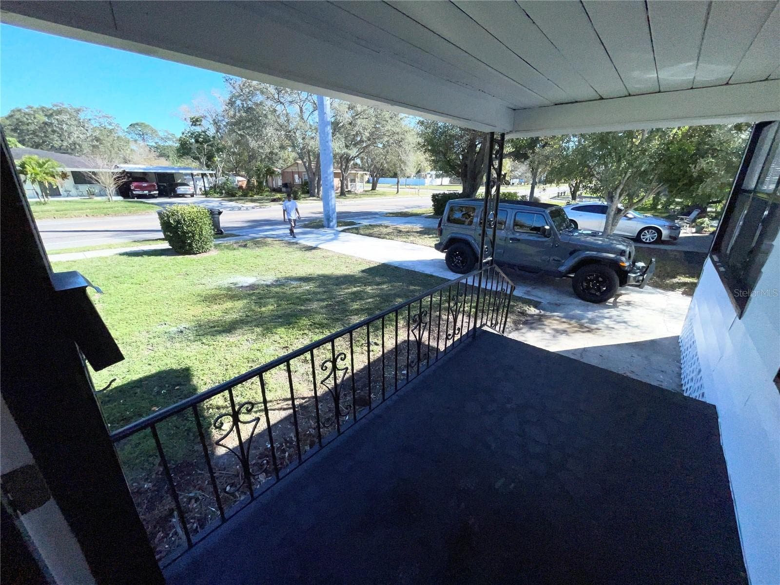 Single Family Residence at 2525 37TH ST S, ST PETERSBURG, photo 3 of 22