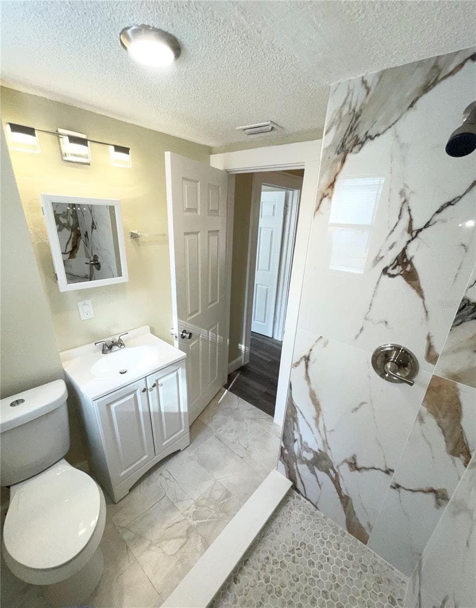 Single Family Residence at 1121 10TH AVE S, ST PETERSBURG, photo 9 of 15