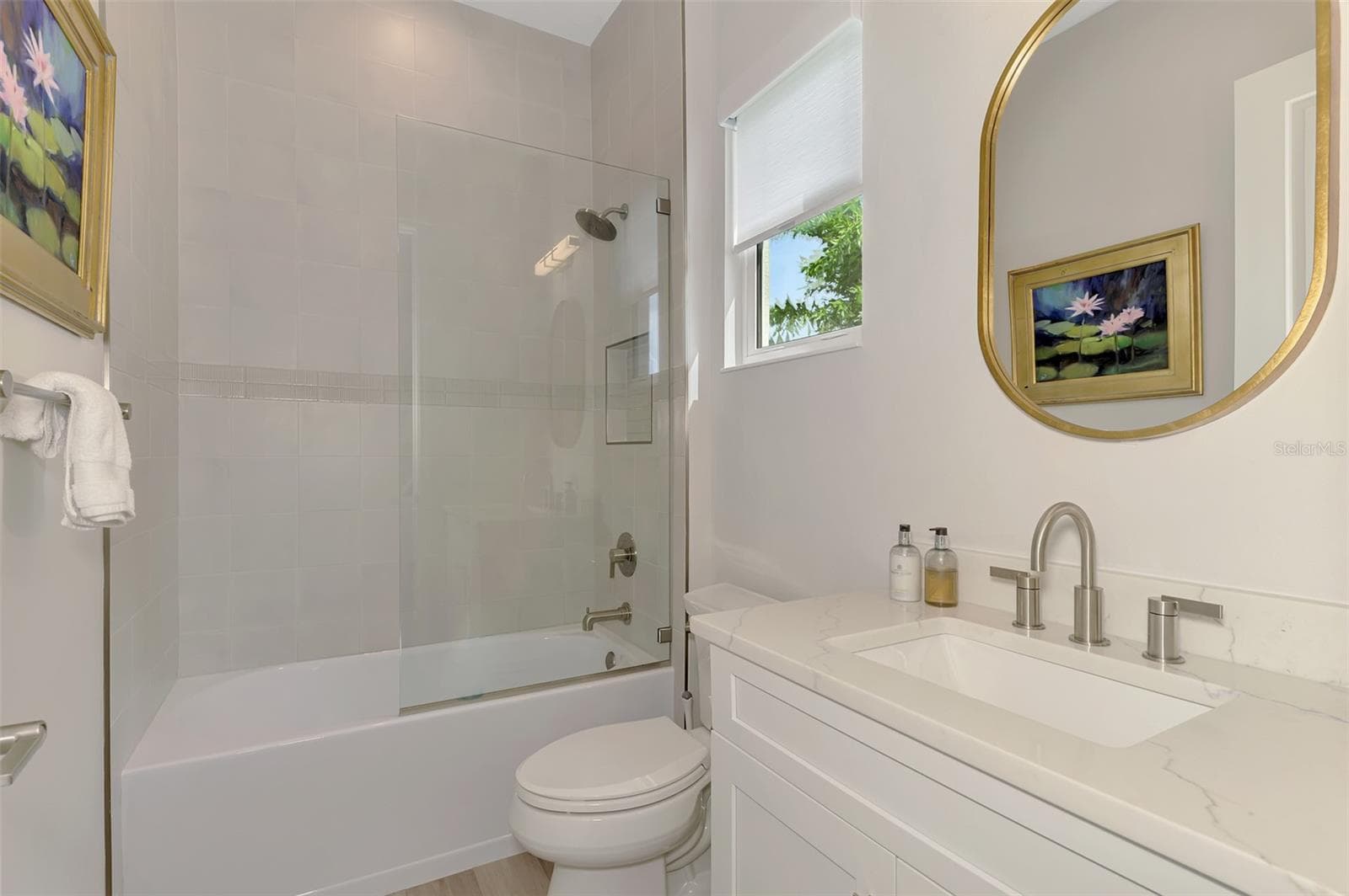 Single Family Residence at 18045 HOME RUN DR, VENICE, photo 44 of 100