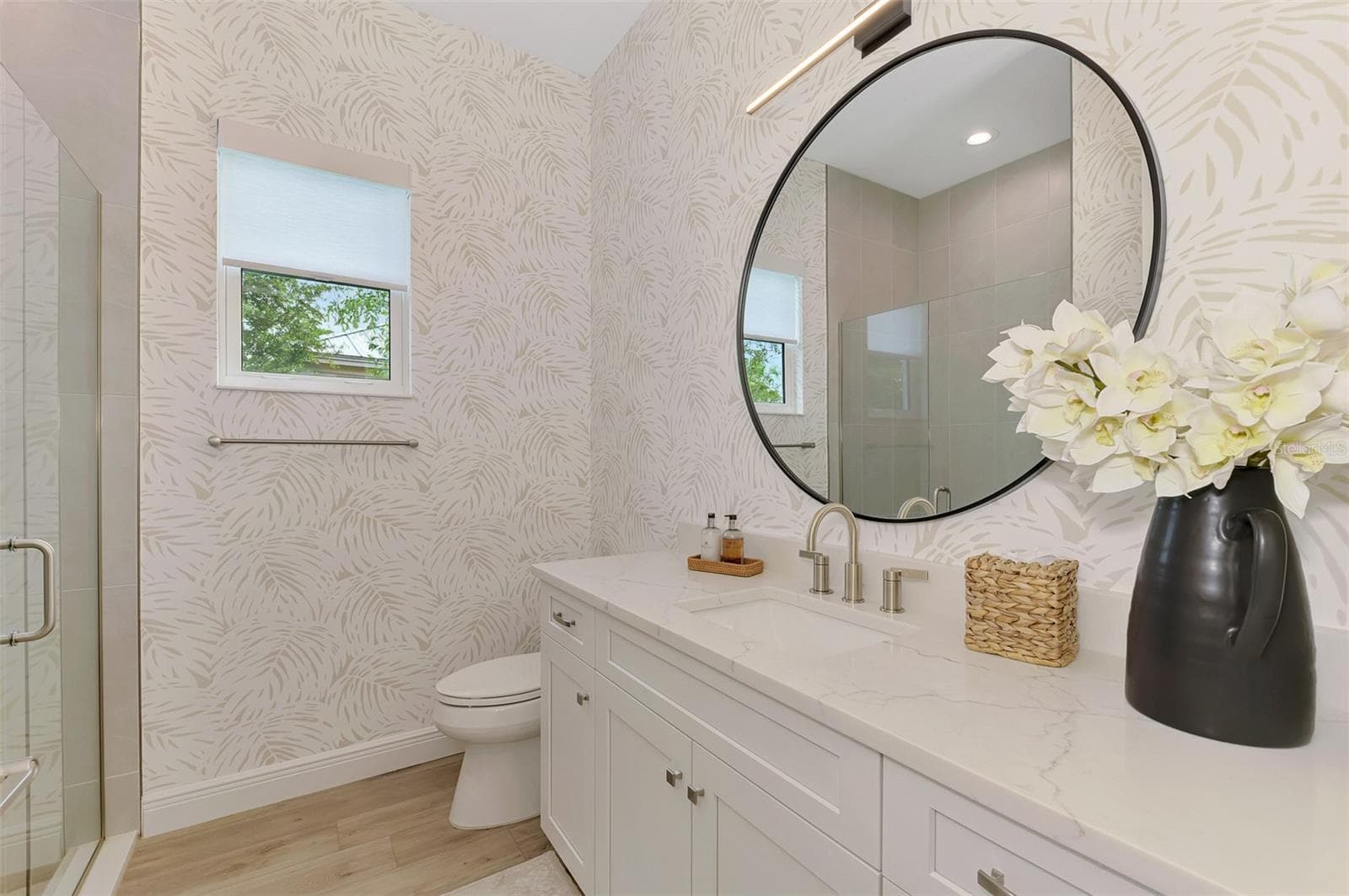 Single Family Residence at 18045 HOME RUN DR, VENICE, photo 47 of 100