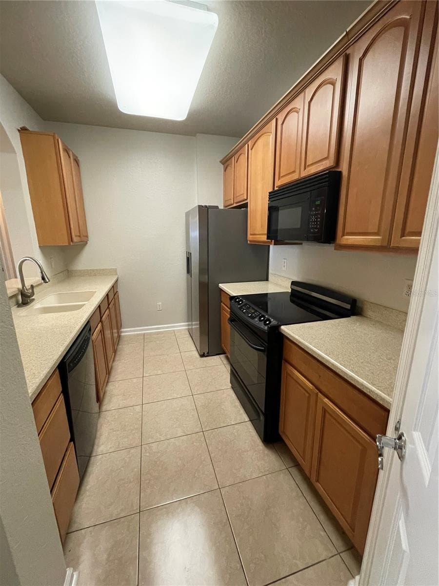Condominium at 3314 ROBERT TRENT JONES DR #10901, ORLANDO, photo 3 of 5