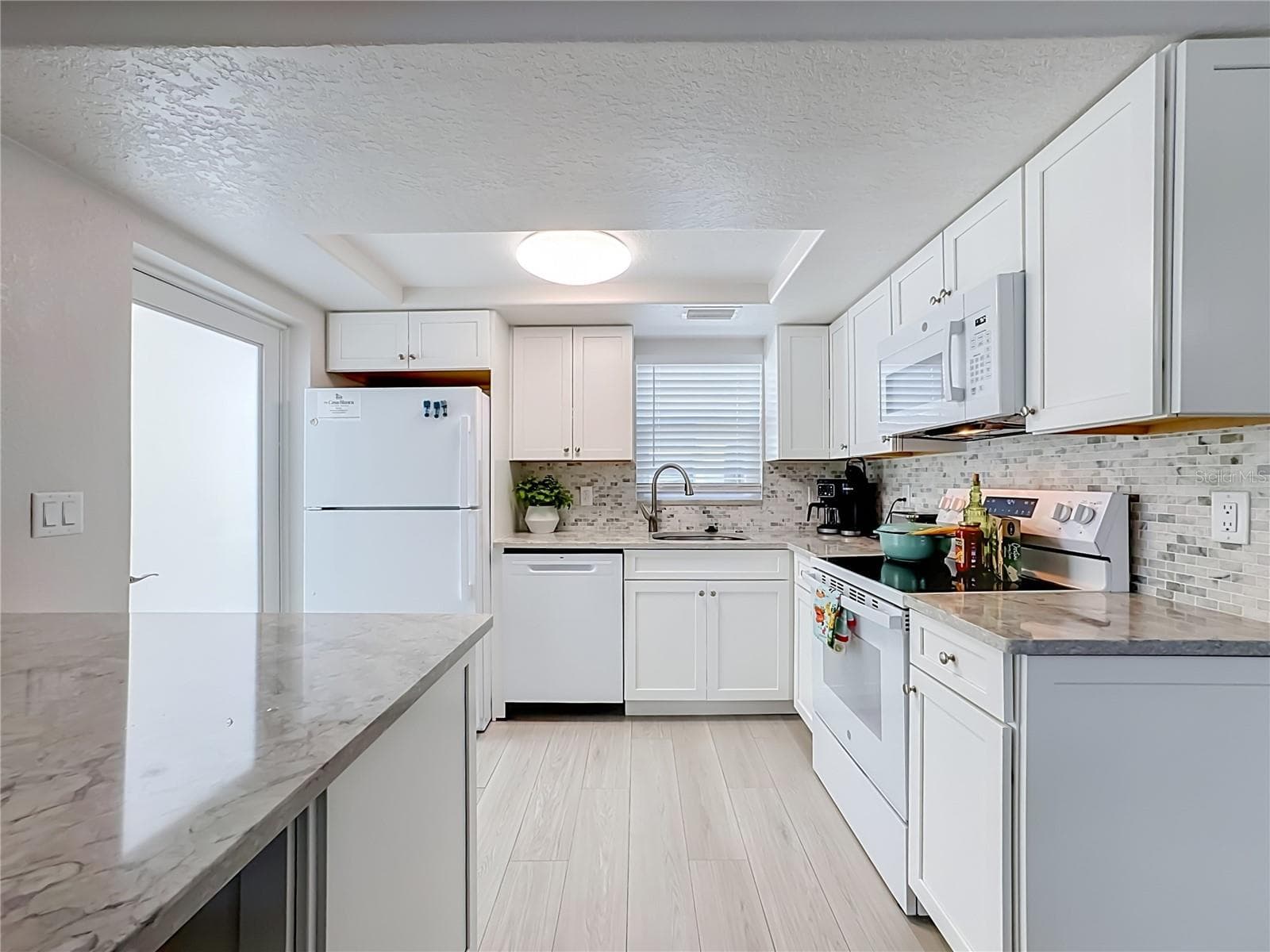 Villa at 6154 MIDNIGHT PASS RD #6-C, SARASOTA, photo 12 of 64
