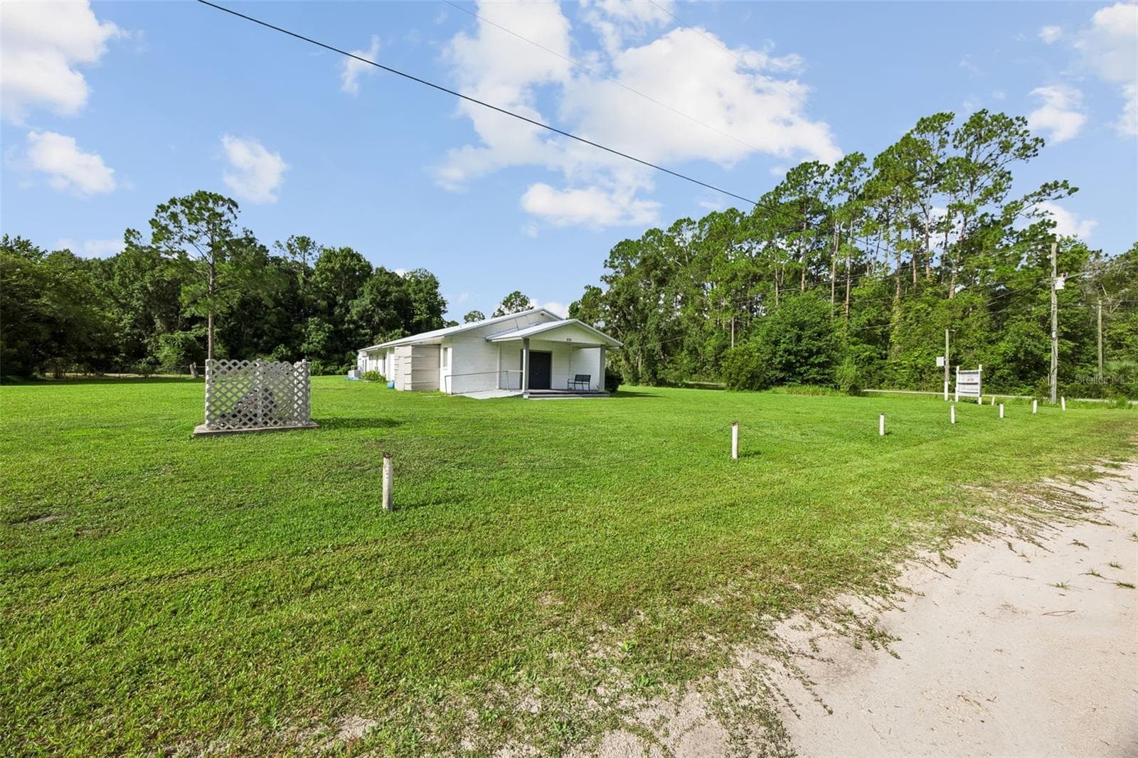 For - 101 SESAME ST, PALATKA
