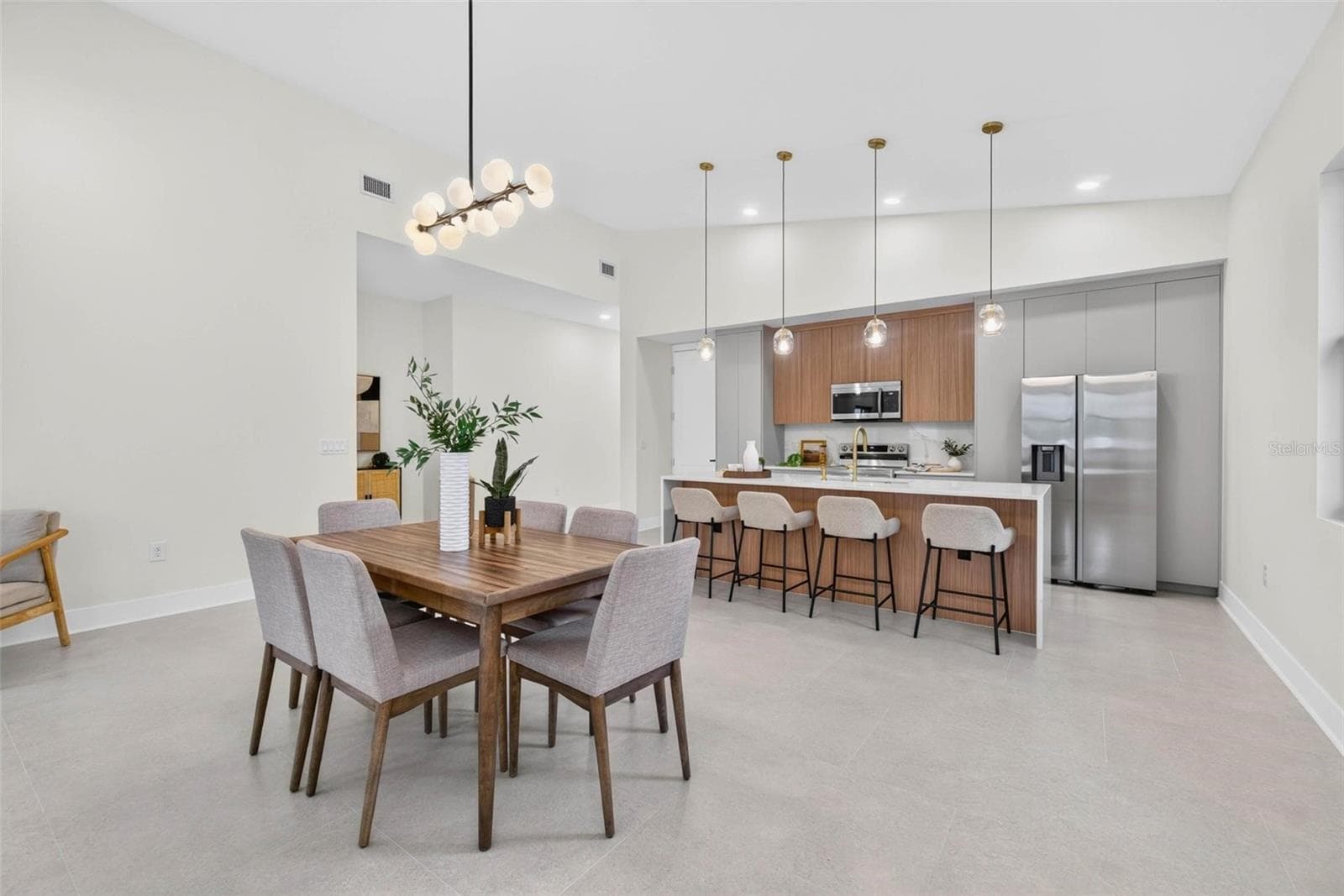 Dining Area - 2227 32ND AVE N, ST PETERSBURG