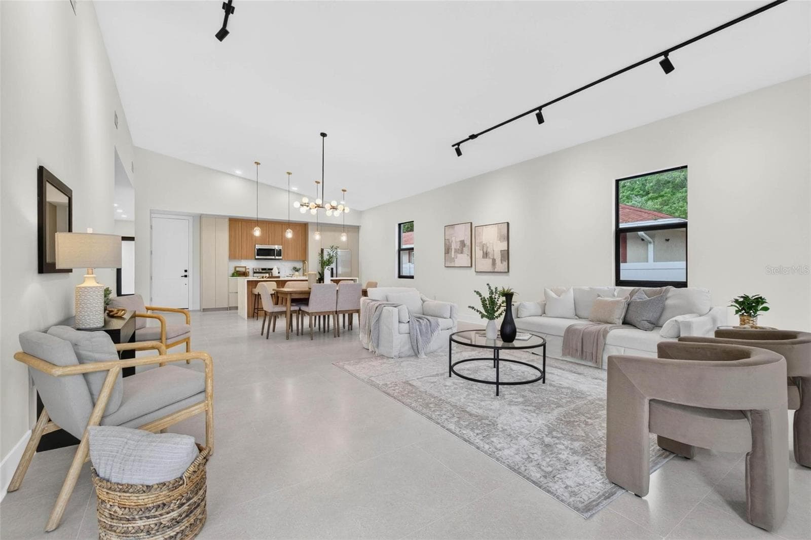 Vaulted Ceilings - 2227 32ND AVE N, ST PETERSBURG