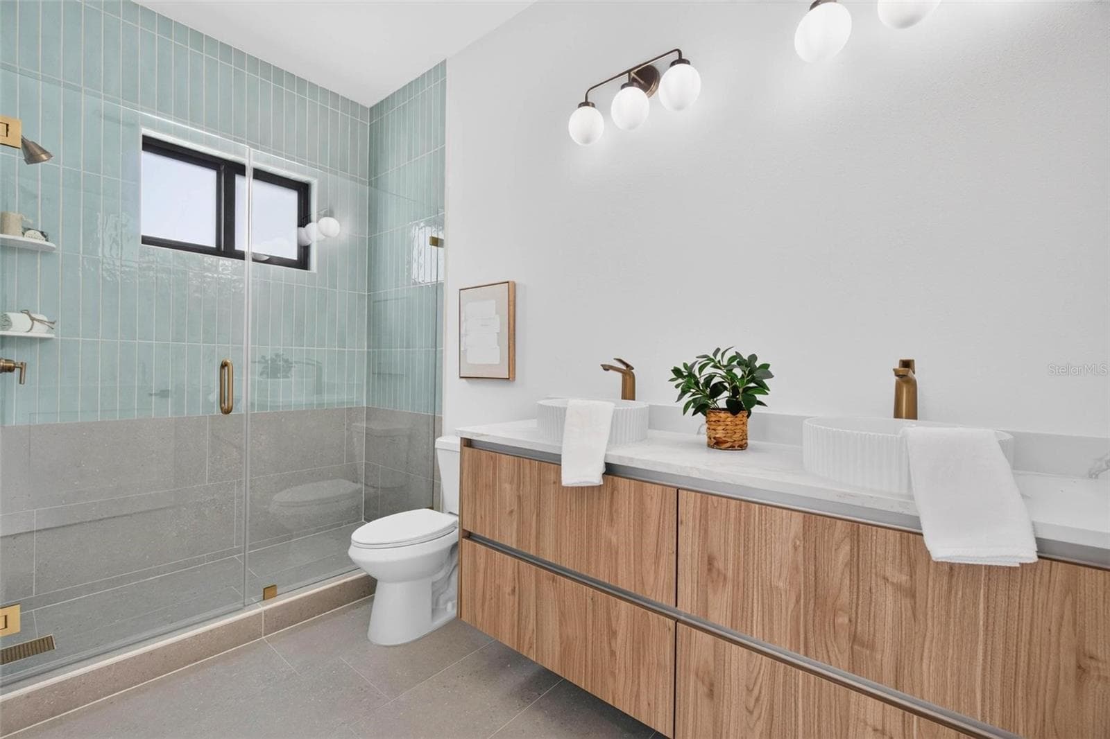 Master Bathroom - 2227 32ND AVE N, ST PETERSBURG