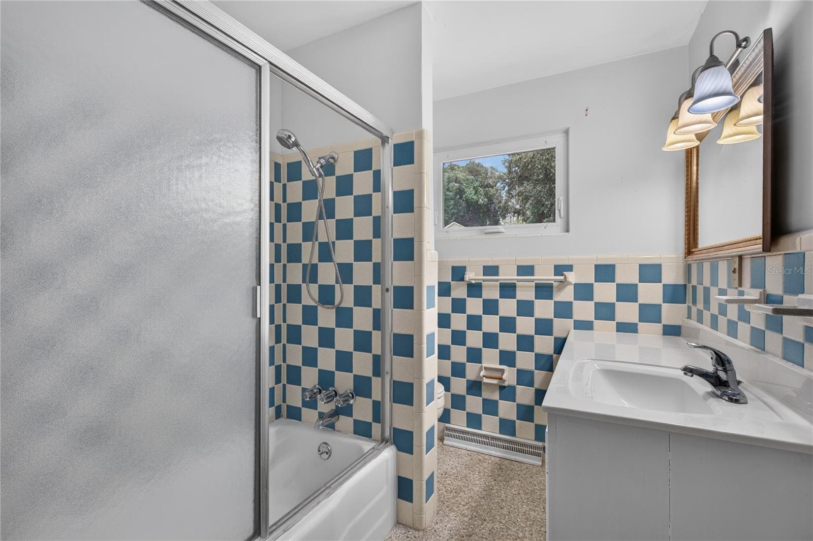 Bath 3 - 2435 BROADVUE AVE, EUSTIS