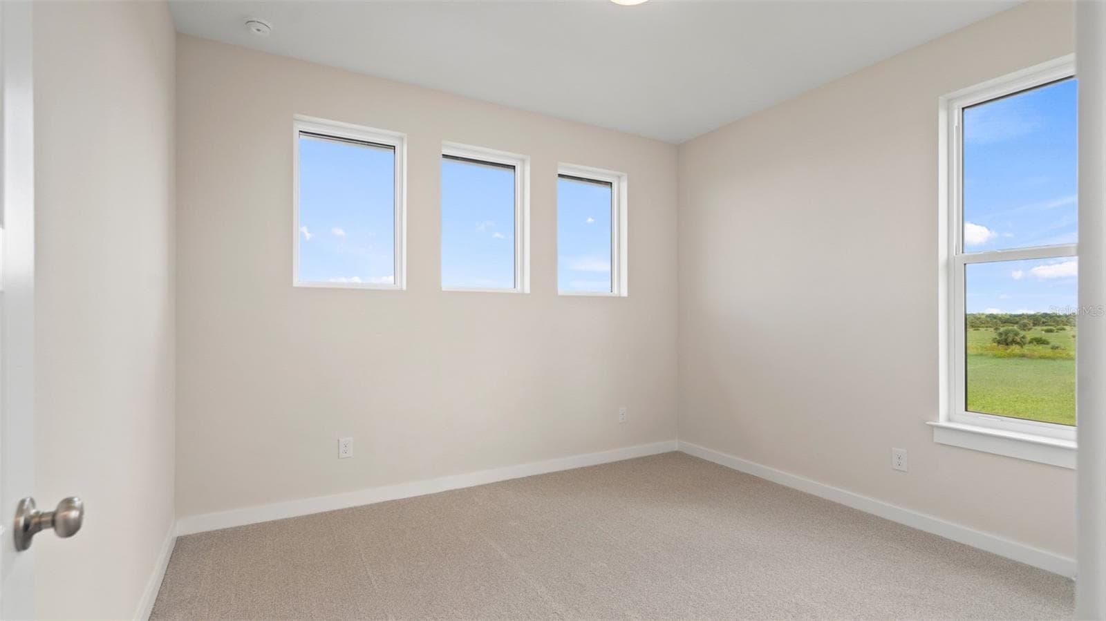 Single Family Residence at 13021 MOONRISE LN, PUNTA GORDA, photo 17 of 25