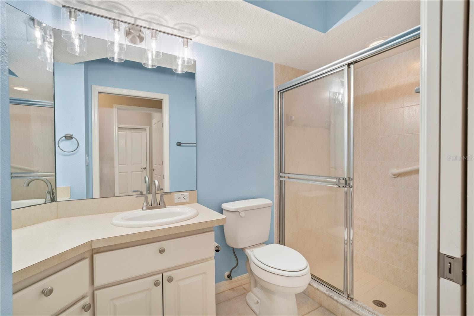 Bathroom 2 - 9257 BONNIE COVE DR, WEEKI WACHEE