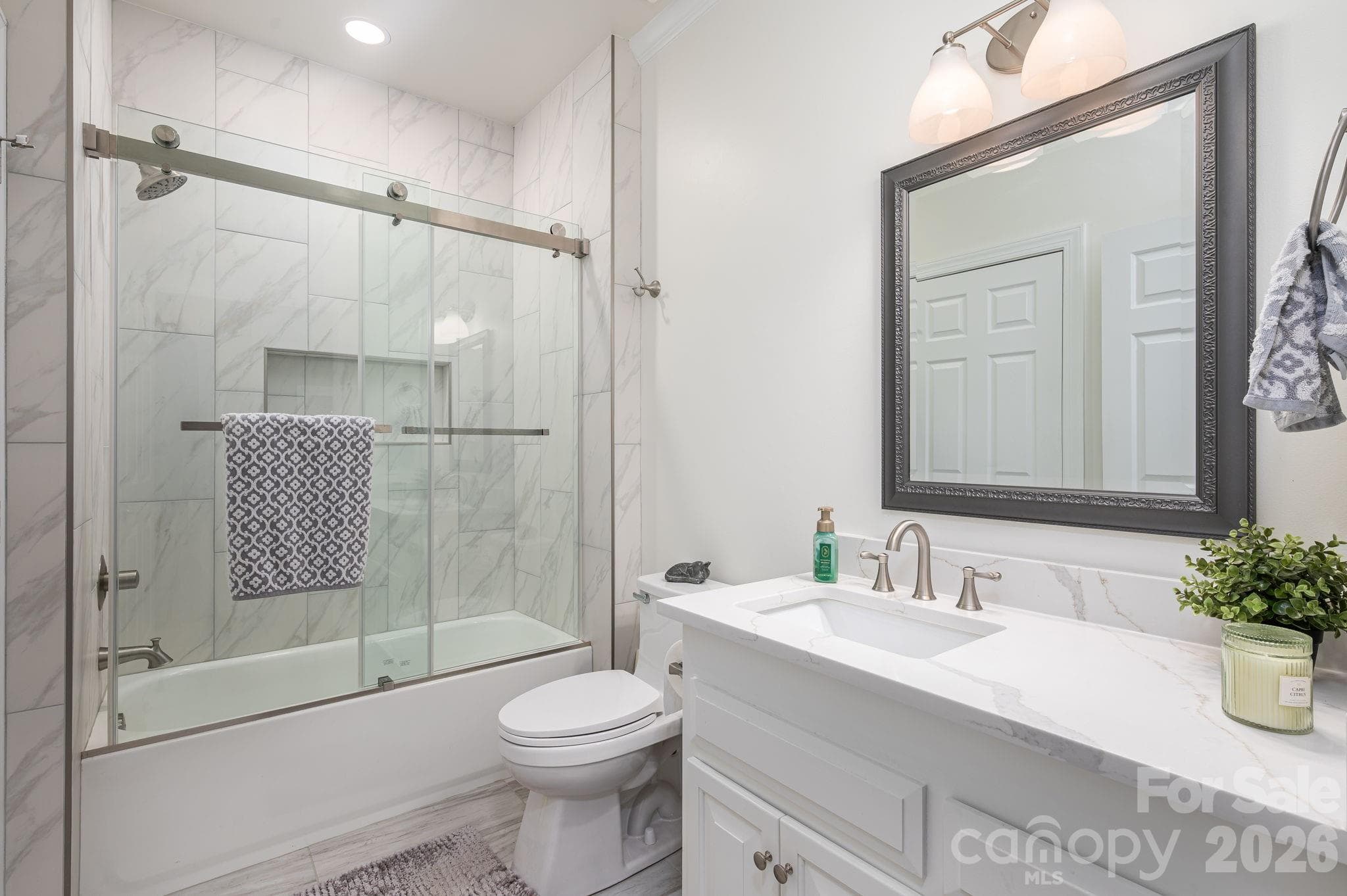 Bathroom 2 - 5023 Samuel Pinckney Drive, Belmont