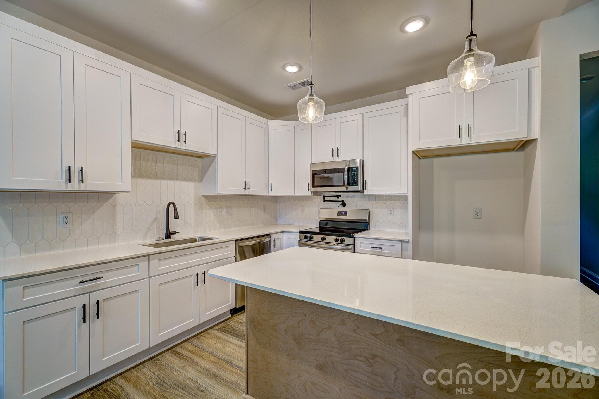 Single Family Residence at 315 S Pink Street, Cherryville, photo 4 of 24