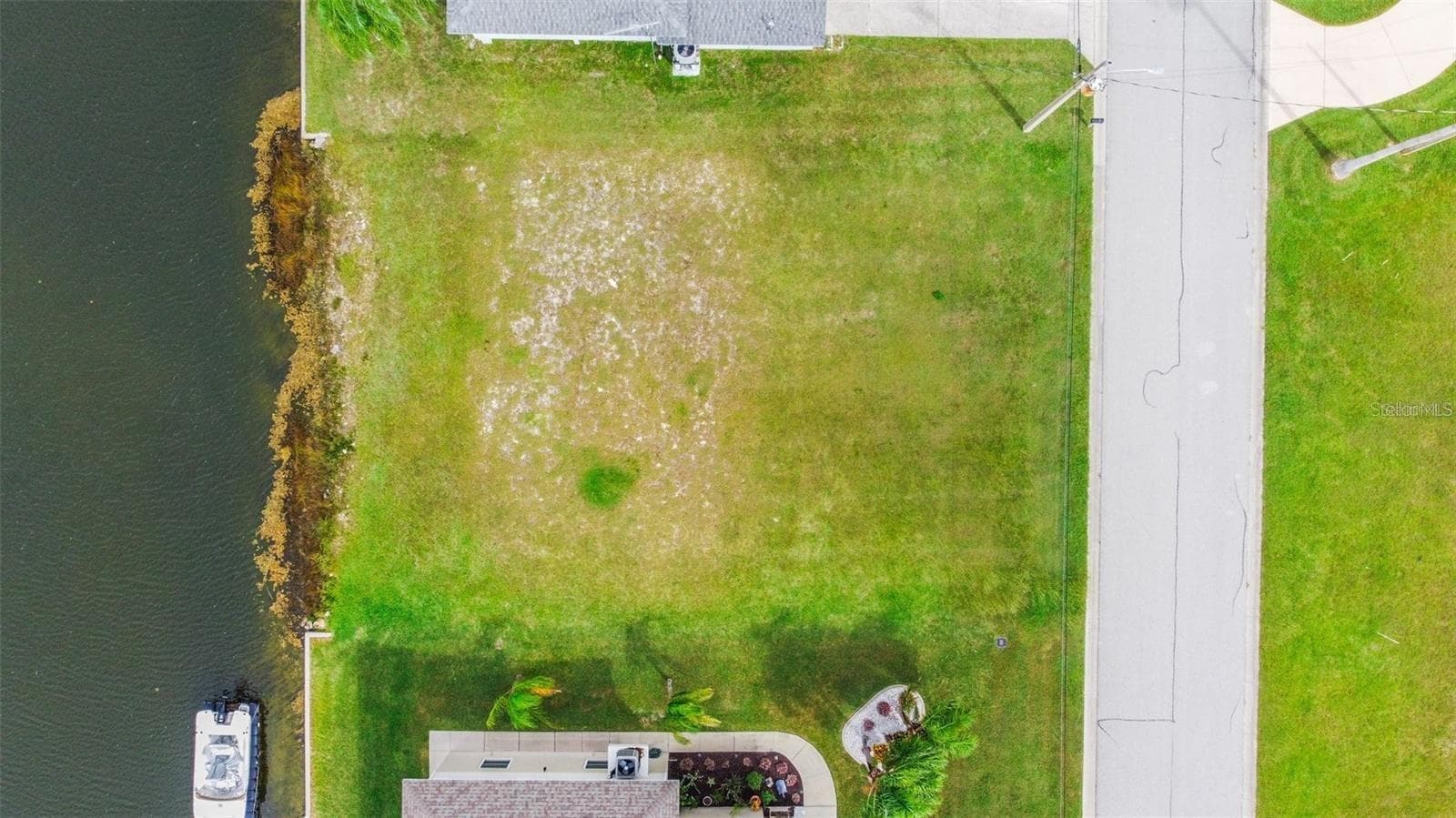 Land at 4009 CROAKER DR, HERNANDO BEACH, photo 2 of 5